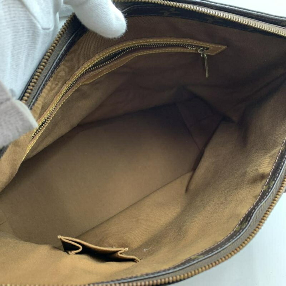 LOUIS VUITTON Brown Monogram Tote Bag - Picture 8 of 10